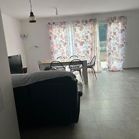 Appartement T3 Rez De Jardin Люссиана Экстерьер фото