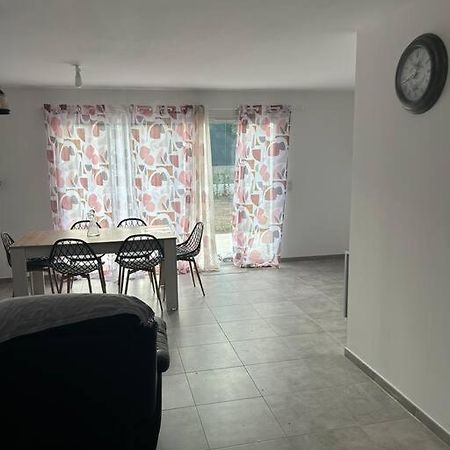 Appartement T3 Rez De Jardin Люссиана Экстерьер фото